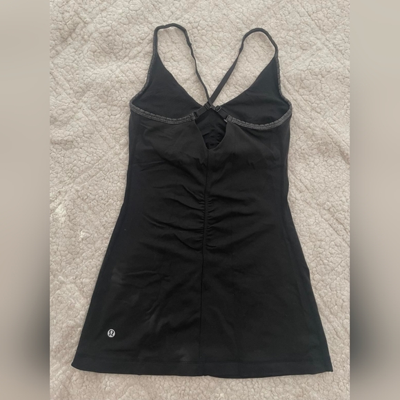 LULULEMON adjustable spaghetti strap athletic top racer or straight back - Picture 4 of 10